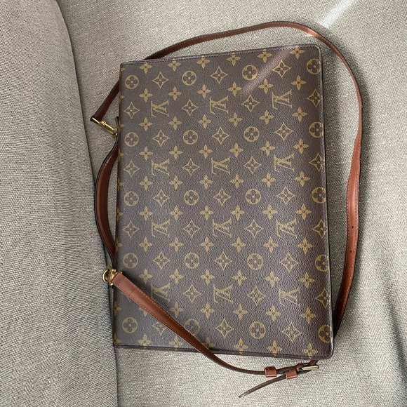 SOLD Vintage Louis Vuitton Briefcase - Picture 7 of 11